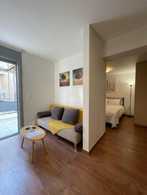 New upper condo next to the archeological museum
